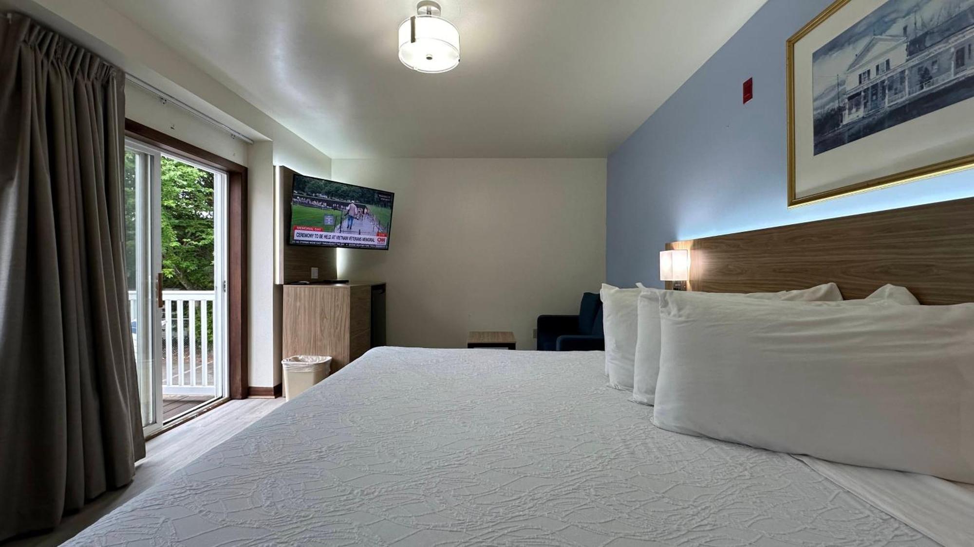 Usa Inn Уэллс Экстерьер фото