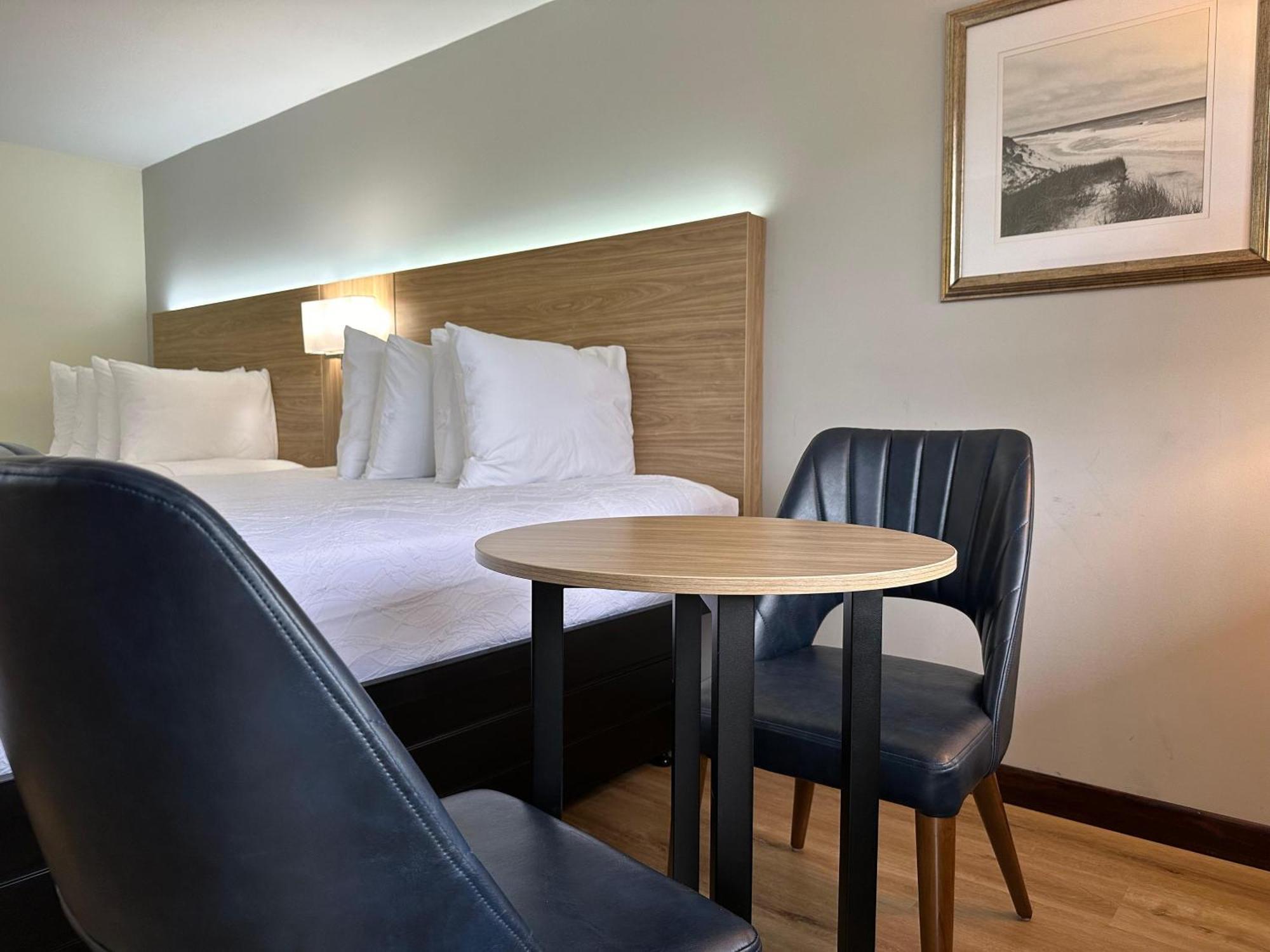 Usa Inn Уэллс Экстерьер фото