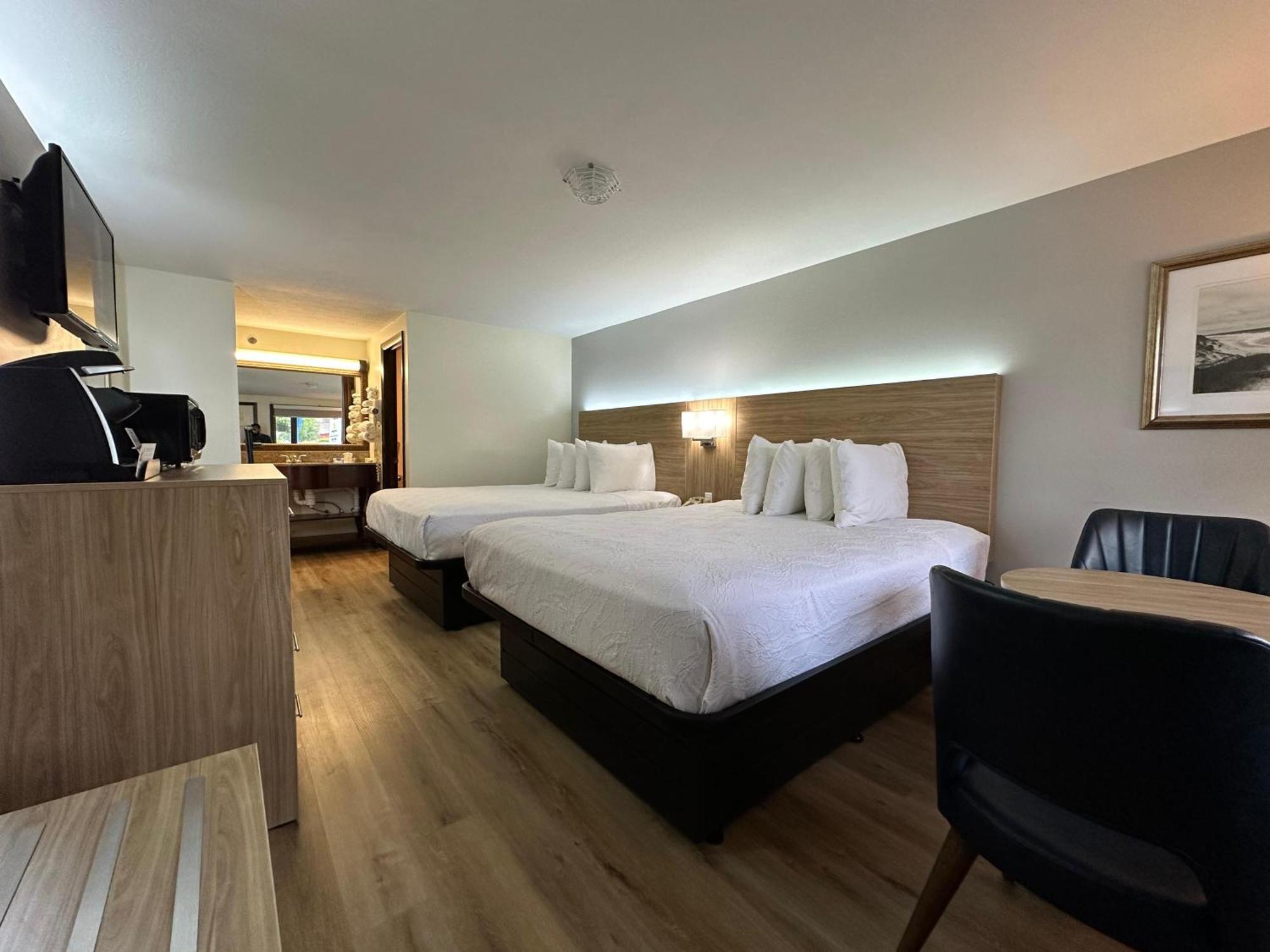 Usa Inn Уэллс Экстерьер фото